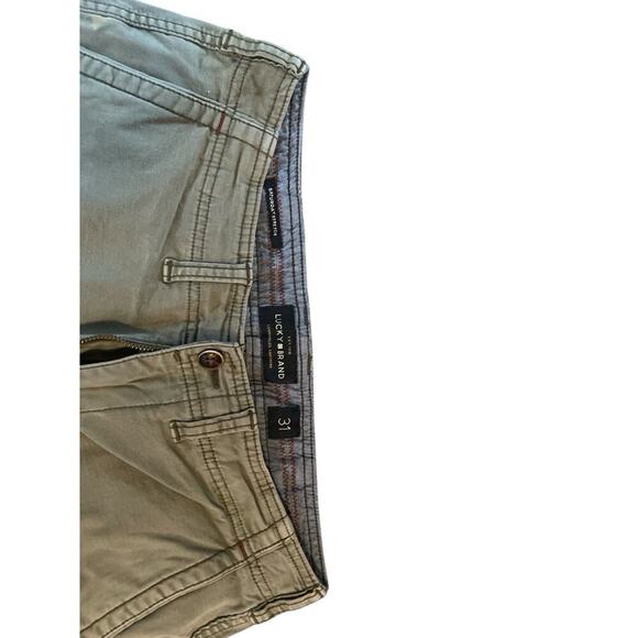 Lucky Brand Men's W31 Green Saturday Stretch Flat Front Bermuda Shorts - Picture 2 of 4